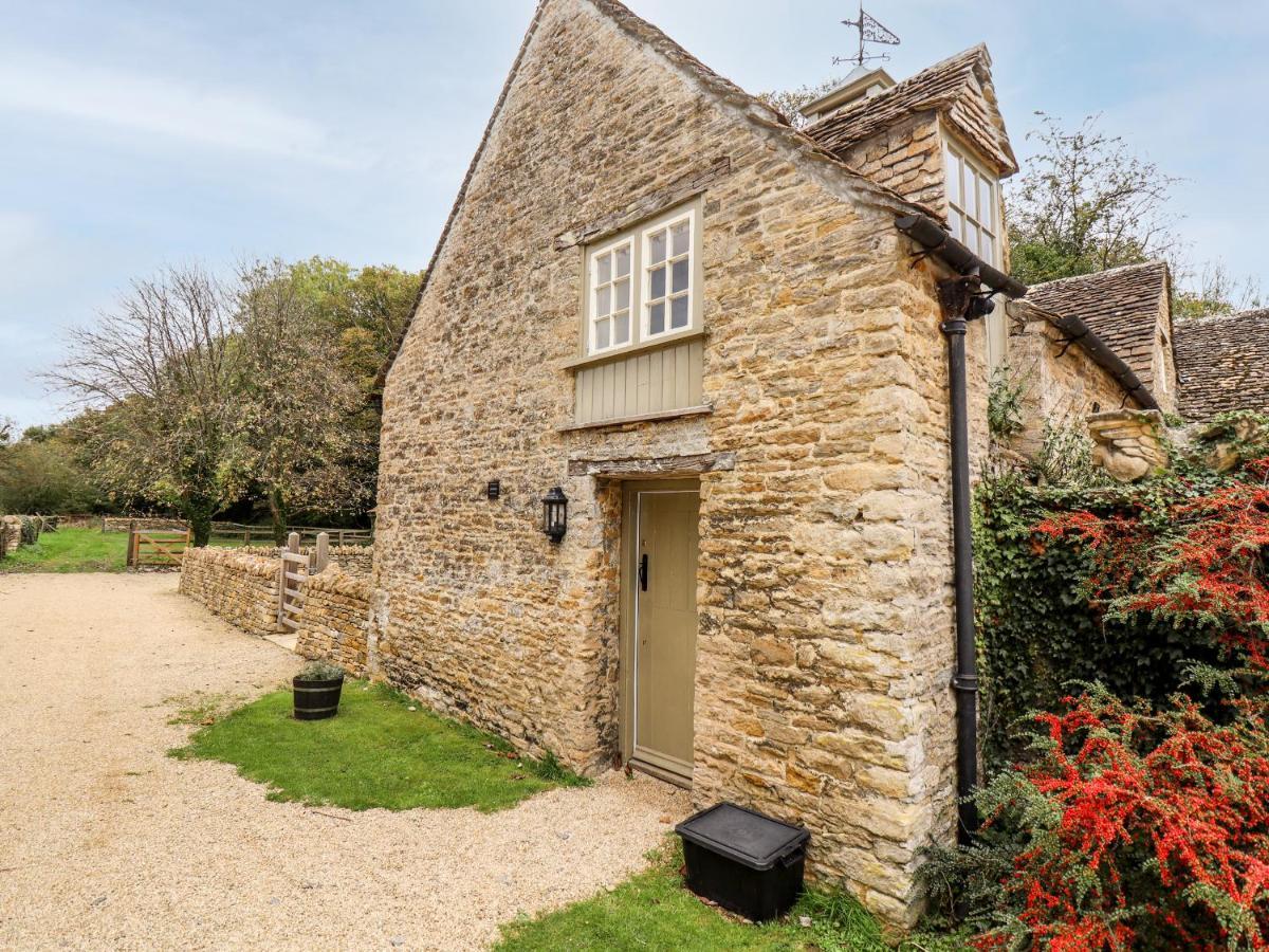 The Clock Tower Villa South Cerney Luaran gambar